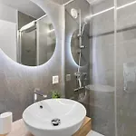 6 Pers, Grand Renove Avec Balcon, Vue & Parking Apartment Crans-Montana
