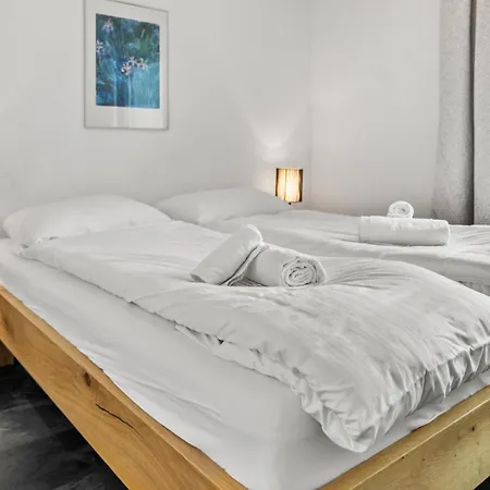 6 Pers, Grand Renove Avec Balcon, Vue & Parking Κρανς Μοντάνα