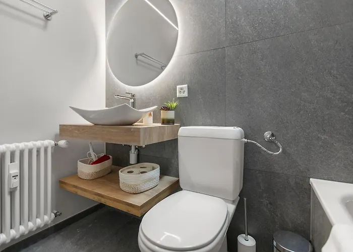 Apartment 6 Pers, Grand Renove Avec Balcon, Vue & Parking *